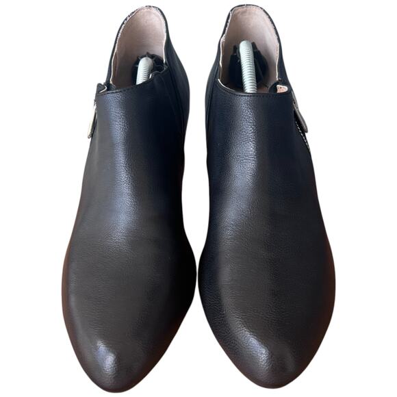 ADRIENNE VITTADINI Midge Women's Size 9.5 Black Wedge Heeled Shooties Side Zip - Picture 7 of 11